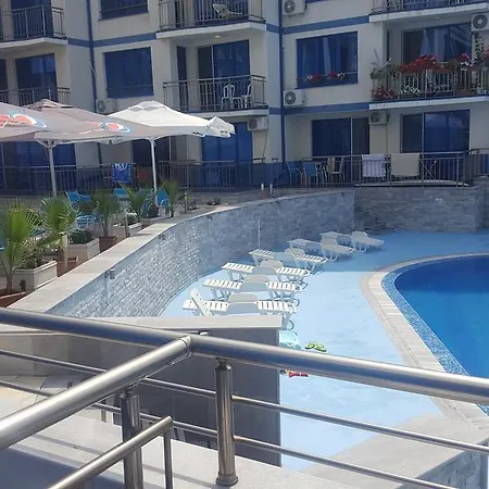 아파트호텔 Blue Bay Palace Complex 포마리