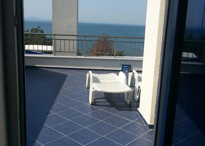 Ξενοδοχείο με διαμερίσματα Blue Bay Palace Complex