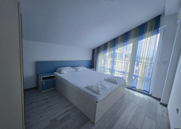 Blue Bay Palace Complex 3* Πομόριε