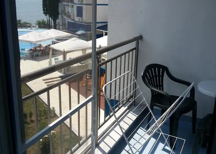 Blue Bay Palace Complex 3* Πομόριε