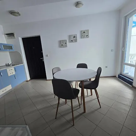 Blue Bay Palace Complex Aparthotel 2*