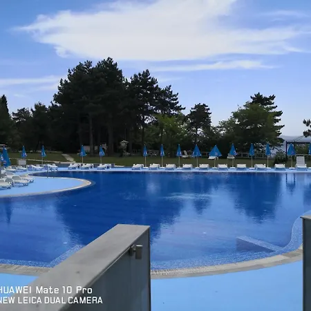 Blue Bay Palace Complex Aparthotel Pomorie