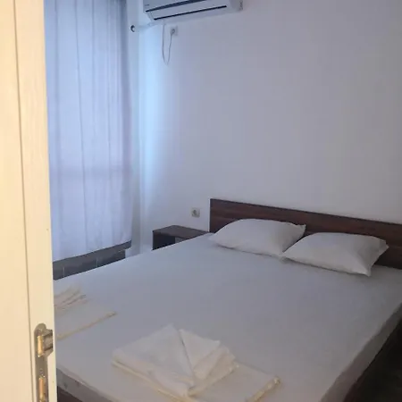 Ξενοδοχείο με διαμερίσματα Blue Bay Palace Complex 2*
