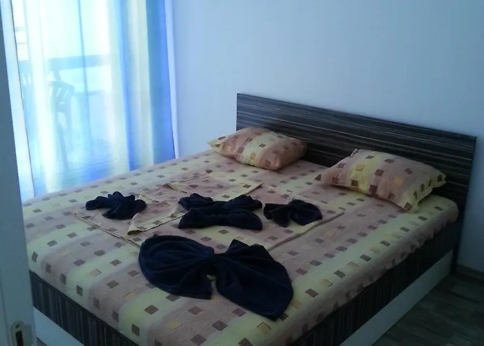 Ξενοδοχείο με διαμερίσματα Blue Bay Palace Complex Πομόριε